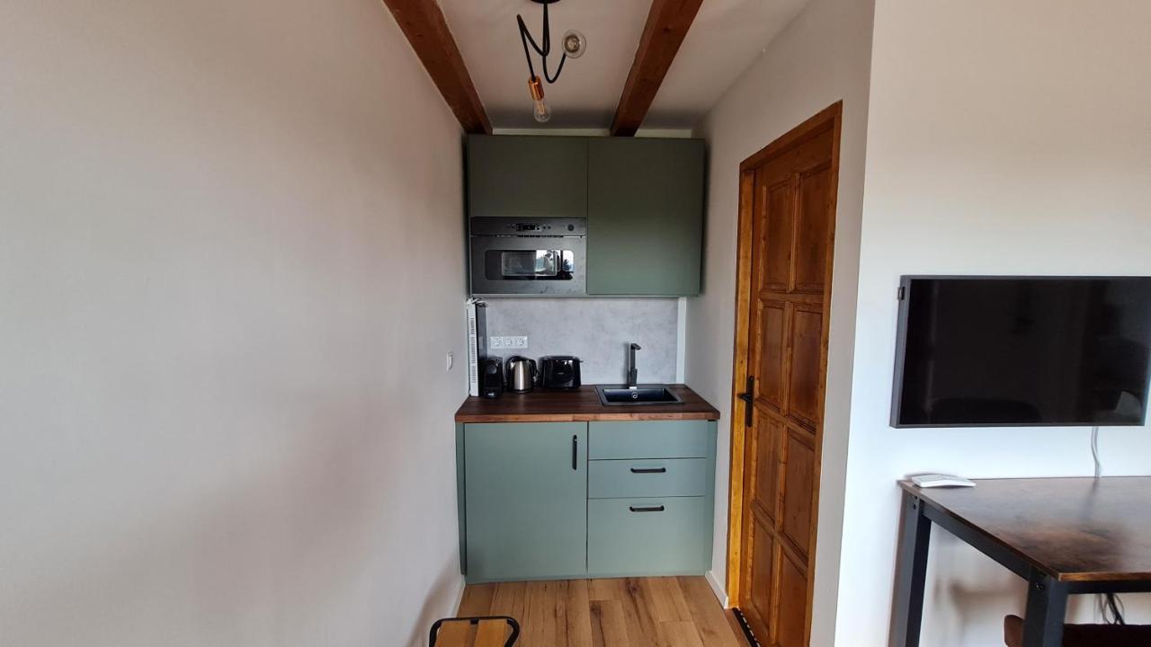 Jera Pince Es Vendeghaz Villa Somlovasarhely ภายนอก รูปภาพ